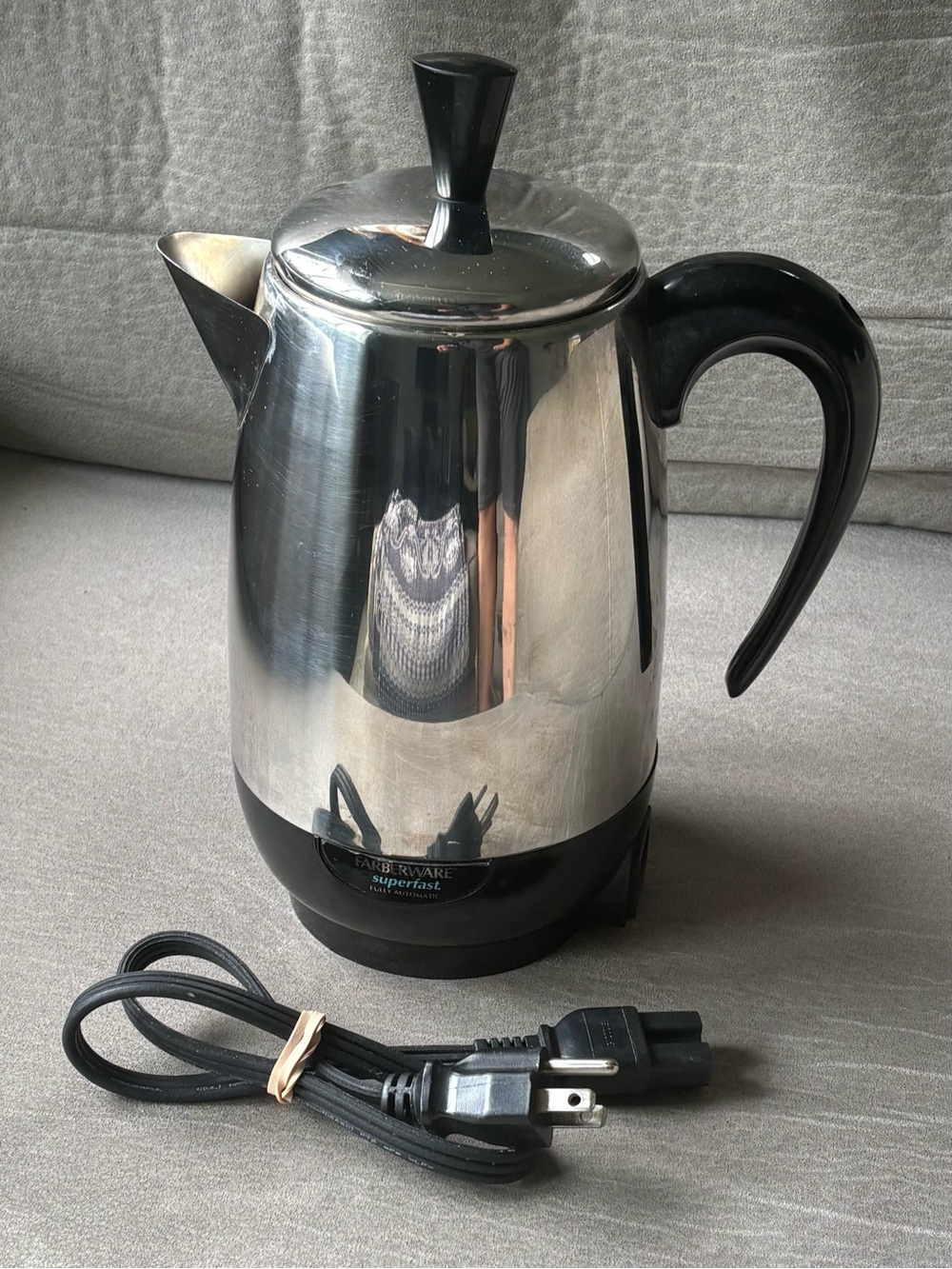 Farberware Superfast 8 cup Percolator Coffee Pot FCP-280